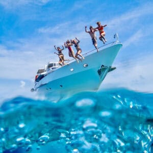 Explore the Hidden Gem: Klein Curaçao with Jan Thiel Diving