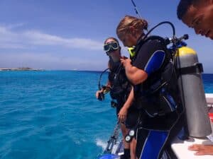 Discover the Ultimate Diving Experience in CuraƧao with CuracaoTodo.com