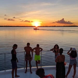 Ervaar de magie van een Sunset Cruise op Curaçao