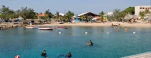 marie pompoen beach