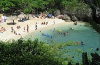 Playa Lagun