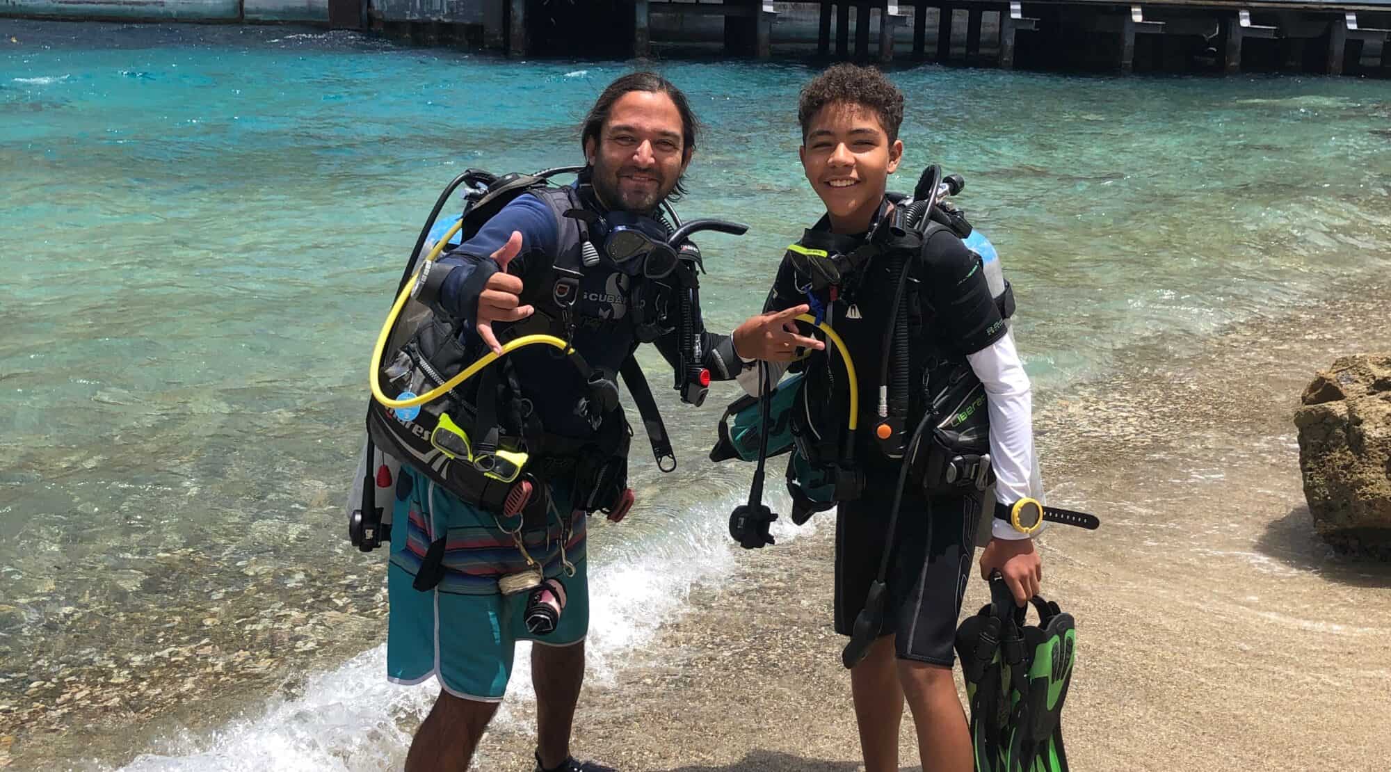 Shore Guided Dive in Curaçao: Explore the Underwater Wonders
