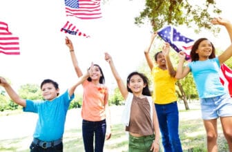 Do Americans live in Curaçao