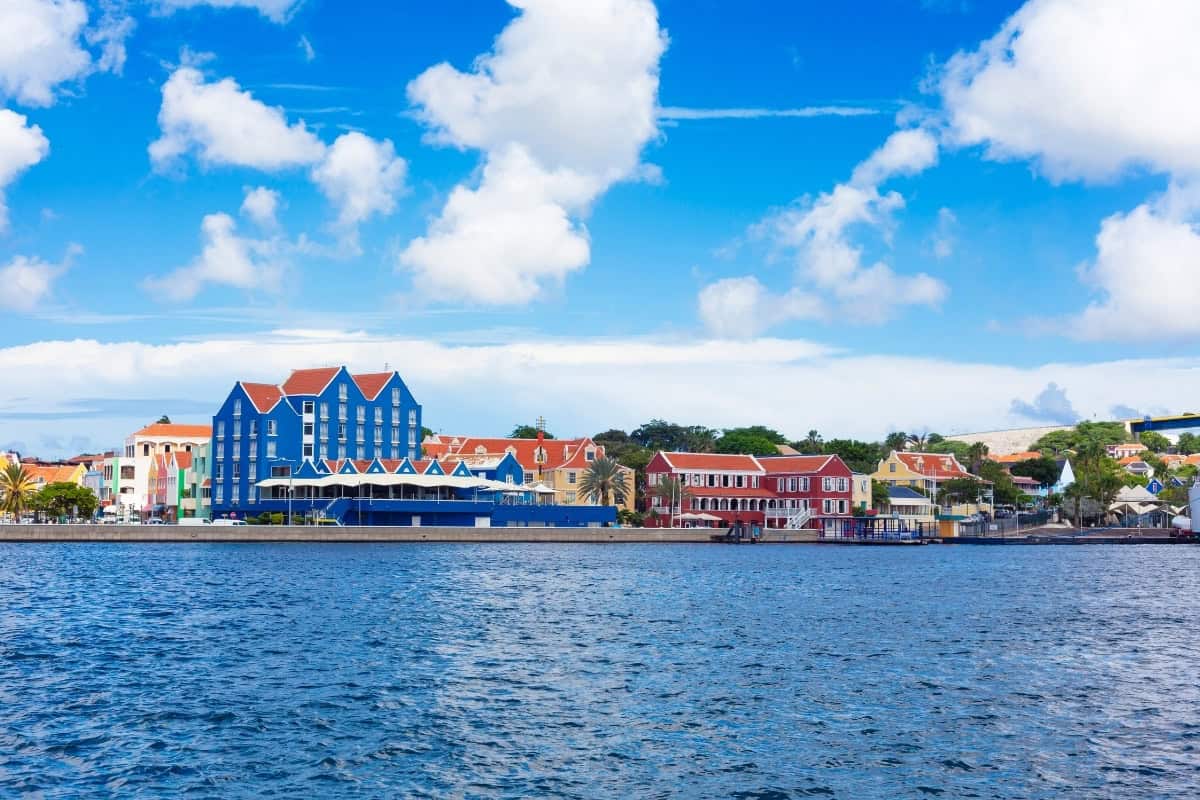 curacao bon bini