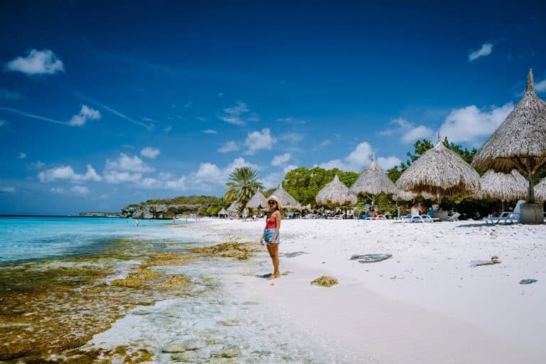curacao travel guide book