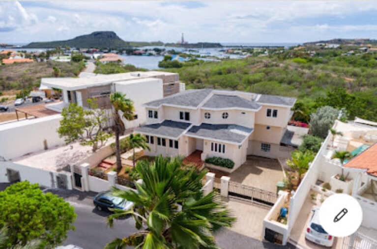 CuraVilla