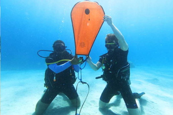 Duik dieper: PADI Cursus Gevorderd Open Water bij Blue Bay Duiken & Watersporten