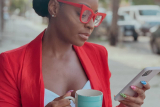 Do US Phones Work in Curaçao?