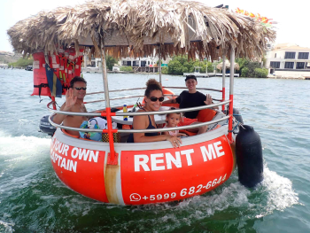 Tiki BBQ Boat Small: Be Your Own Captain